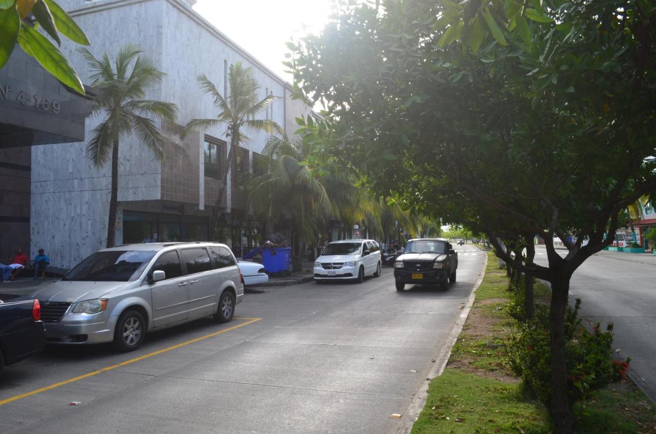 Posada Cocos Place ซานอันเดรส ภายนอก รูปภาพ